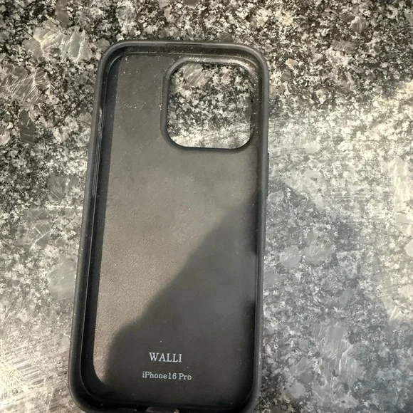 iPhone 16 pro walli case checkered bows - Picture 2 of 2